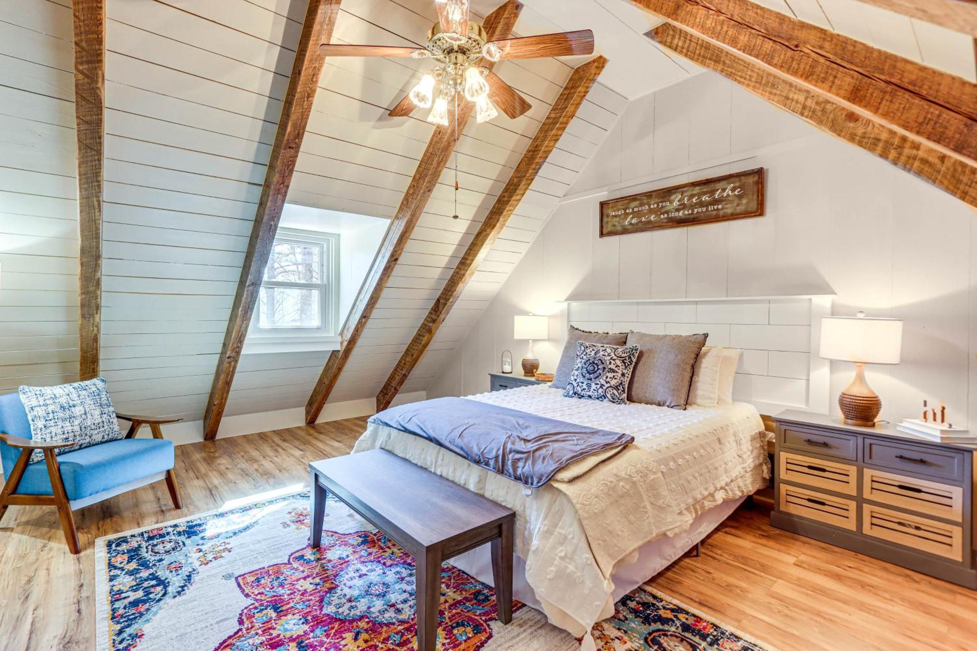 Dog-Friendly Hiawassee Cabin With Decks And Fire Pit! Εξωτερικό φωτογραφία